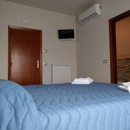 B&B Alba Sul Mare Guest House มาสซิญาโน ภายนอก รูปภาพ
