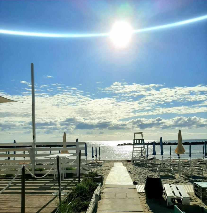 B&B Alba Sul Mare Guest House มาสซิญาโน ภายนอก รูปภาพ